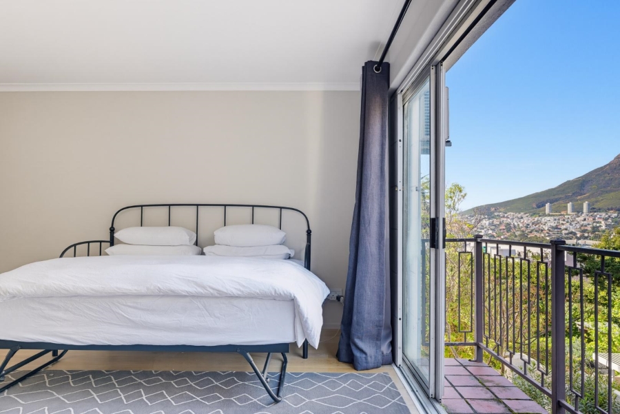 1 Bedroom Property for Sale in Gardens Western Cape
